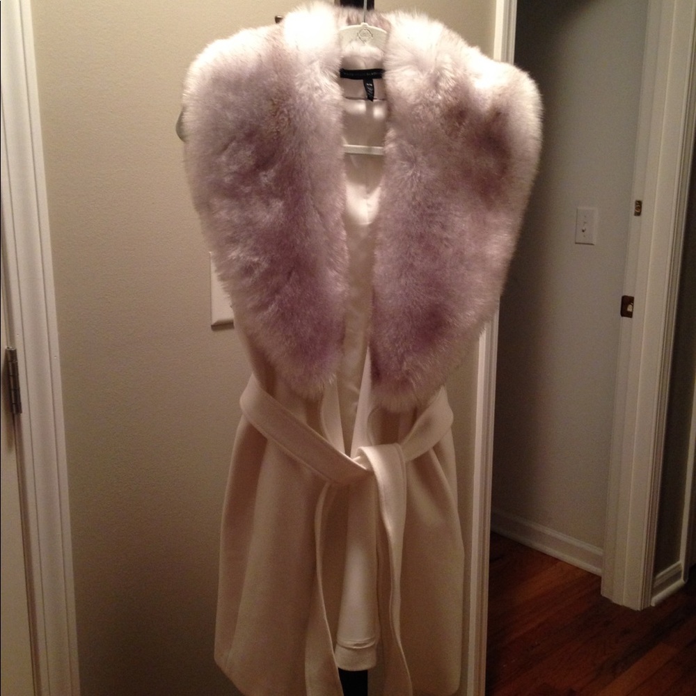 3/4 length sleeveless vest w/ pockets size S/M